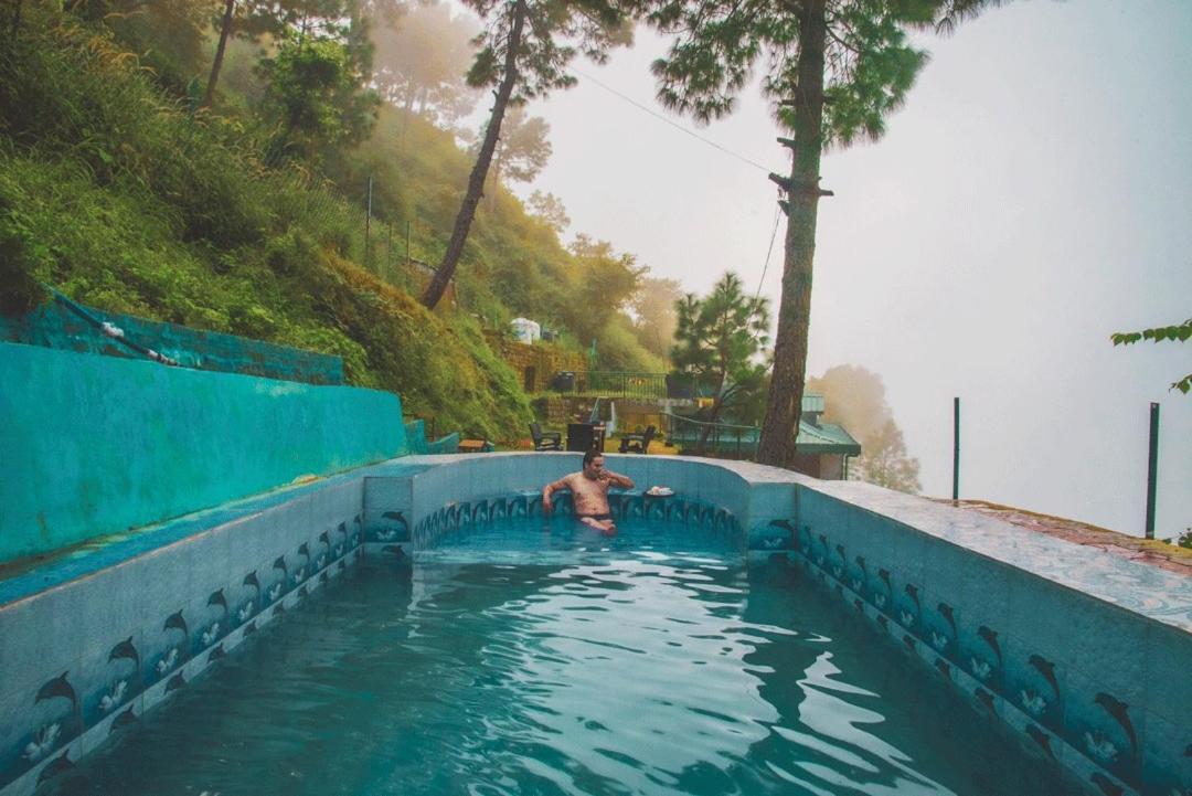 Safarmaina Resort Kasauli Extérieur photo